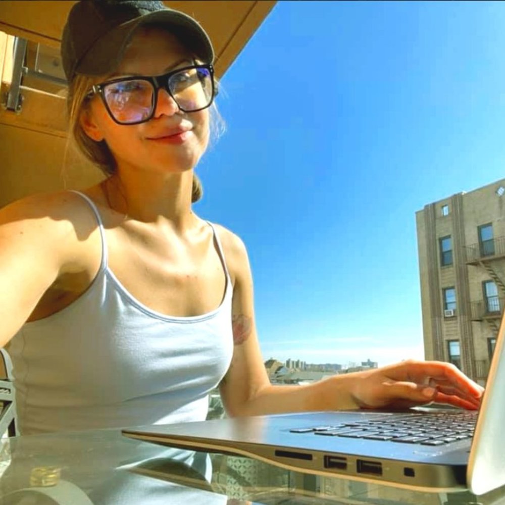 Meet your Posher, Katya!